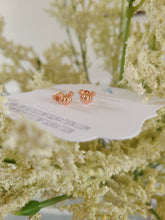 Load image into Gallery viewer, Magic Pumpkin Stud Earrings