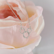 Load image into Gallery viewer, Flower Wreath Necklace