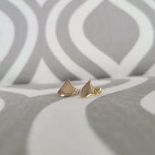 Load image into Gallery viewer, Jasmine Earrings