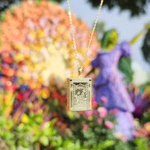 Load image into Gallery viewer, Familia Door Locket