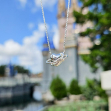 Load image into Gallery viewer, True Love's Kiss Necklace