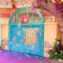 Load image into Gallery viewer, Familia Door Locket