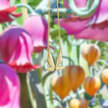 Load image into Gallery viewer, Fairy Wing Necklace