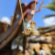 Load image into Gallery viewer, True Love's Kiss Necklace