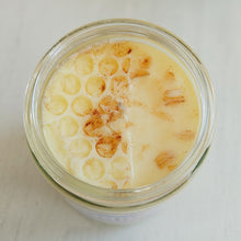 Load image into Gallery viewer, Oatmeal &amp; Honey Candle
