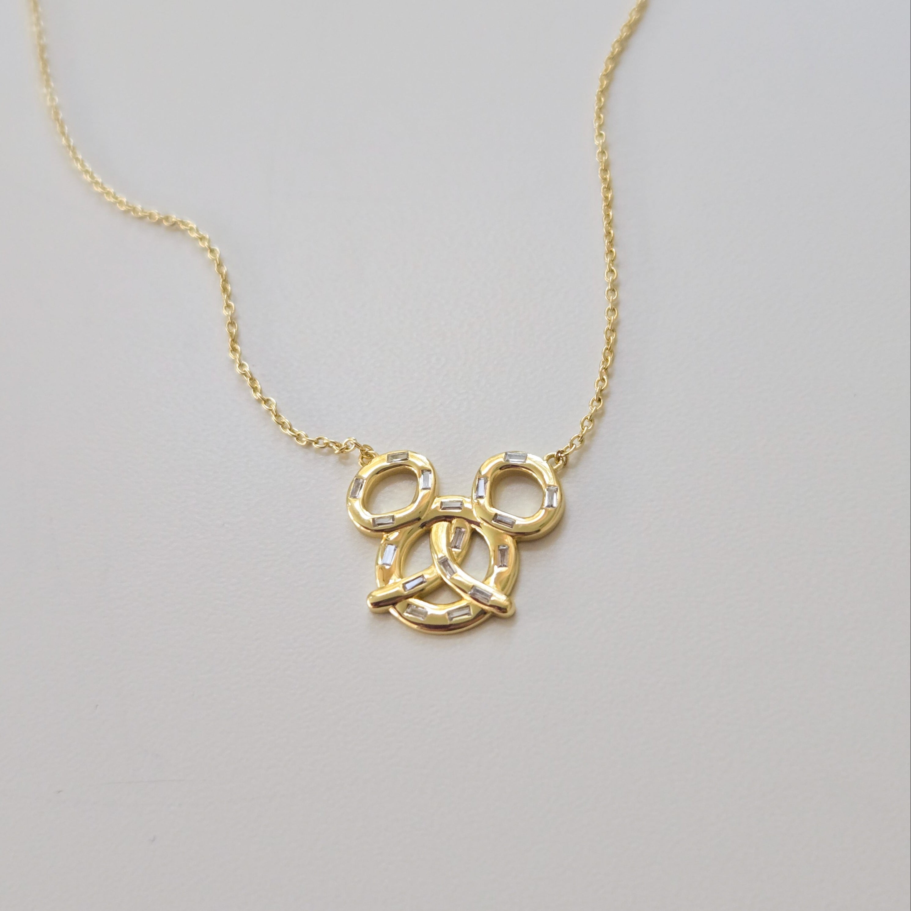★VINTAGE HOLLYWOOD★ Pretzel NecklaceVH23N6NE001B □VINTAGE HOLLYWOOD□ Pretzel NecklaceVH23N6NE001B 05853